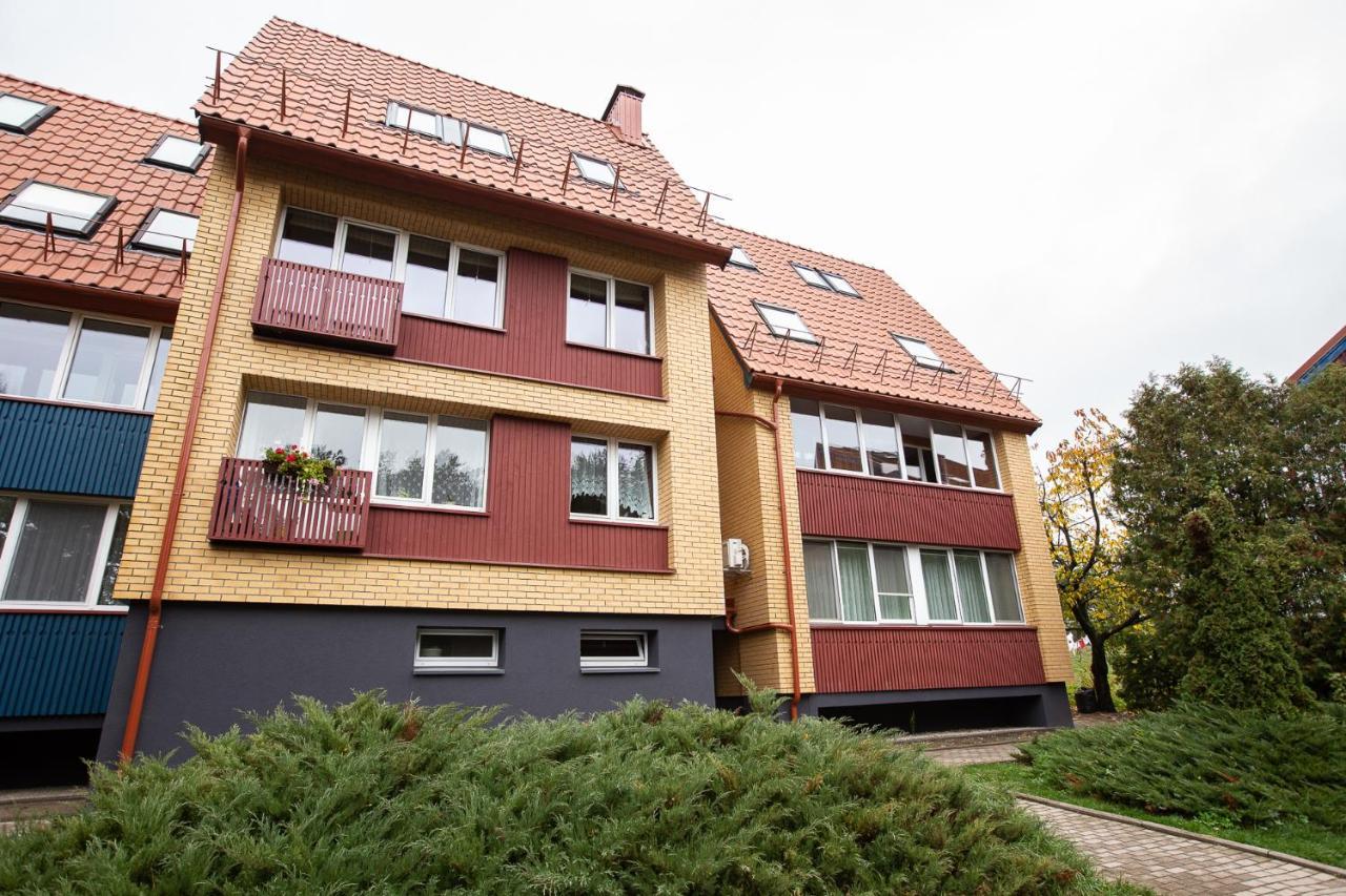 Apartamentai Dana Нида Екстериор снимка